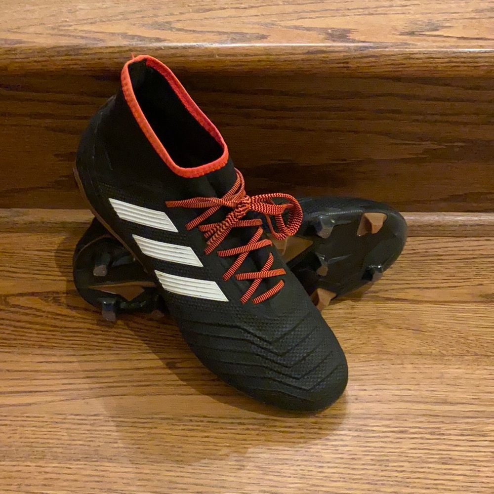 Adidas Predator soccer cleats size 8.5